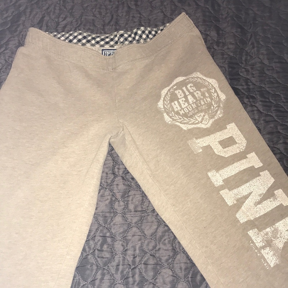 ✨ Victoria’s Secret PINK sweatpants ✨